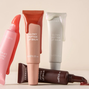 Glowy Peptide Balsamo labial Farmasi