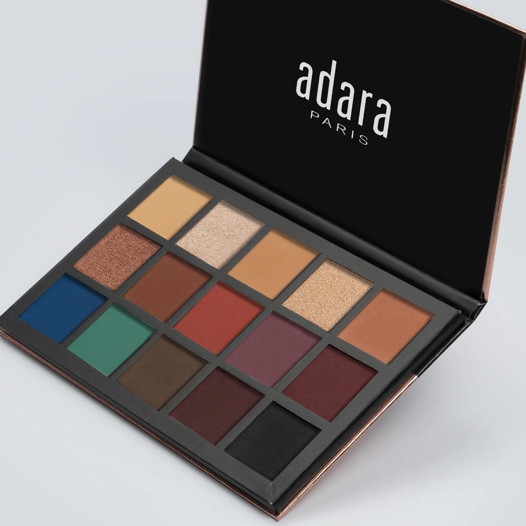 Sombra en Palette Pro Adara