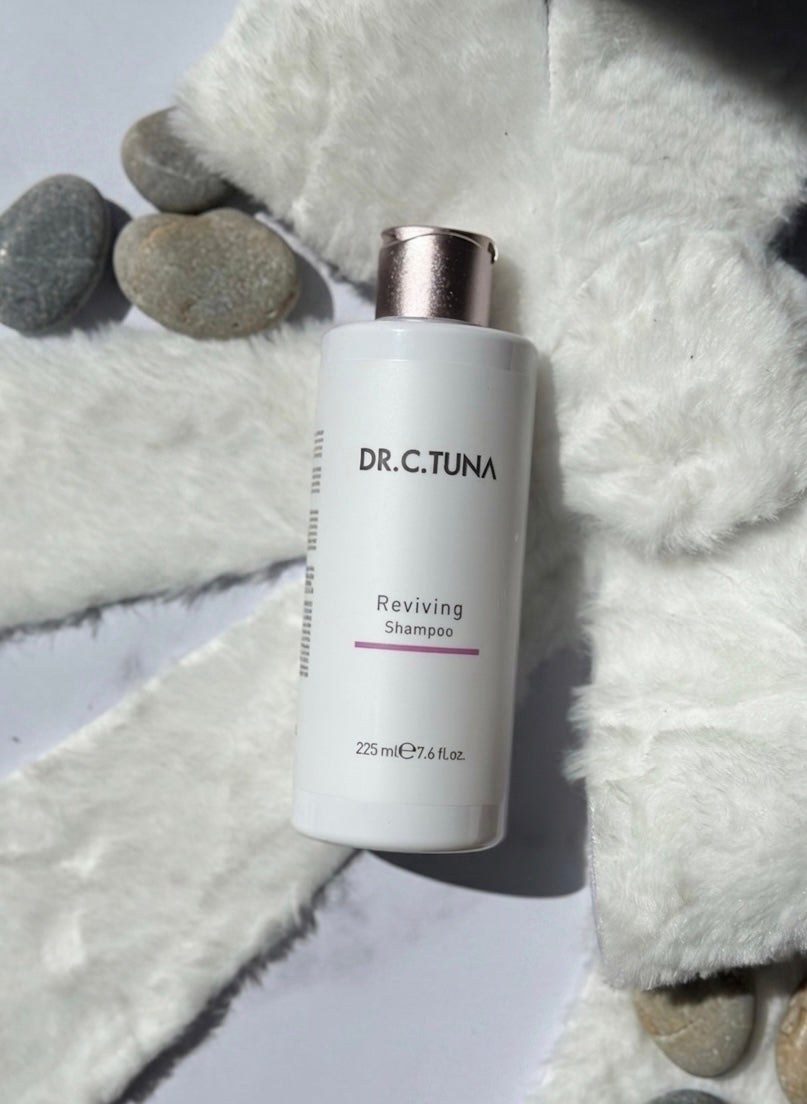 Dr. C. Tuna Shampoo Revitalizante Farmasi