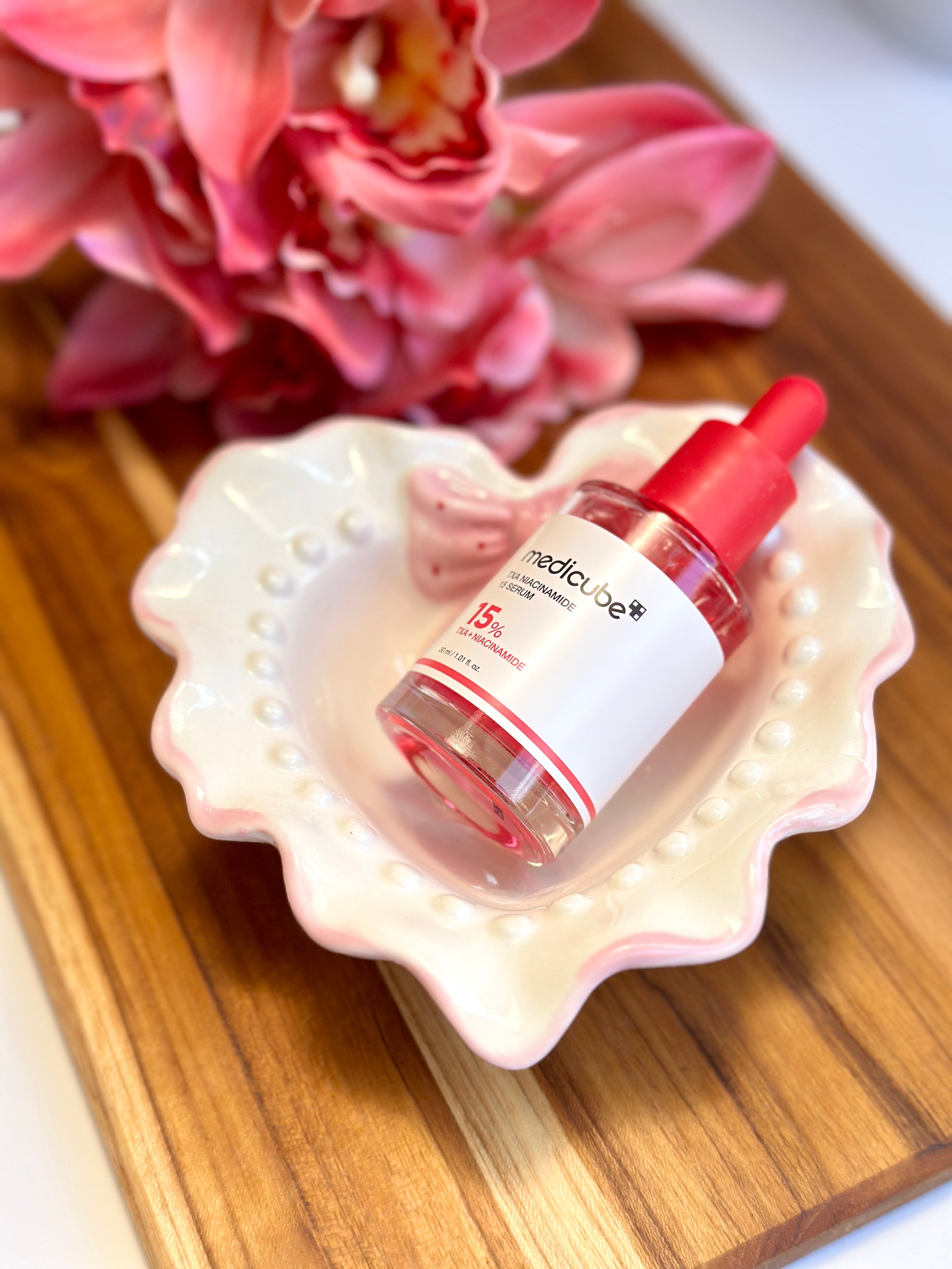 TXA Niacinamida 15% Serum 30ml medicube